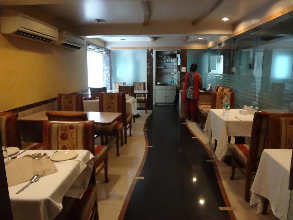 Hotel Ashwin Mumbai Exterior photo