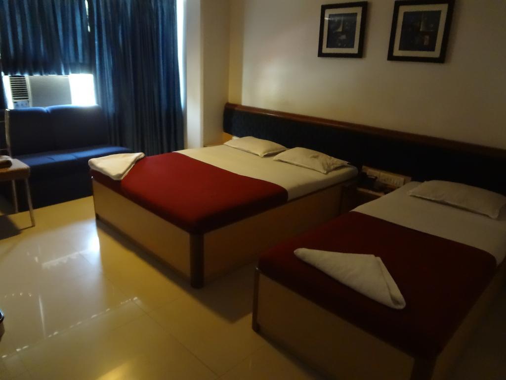 Hotel Ashwin Mumbai Exterior photo