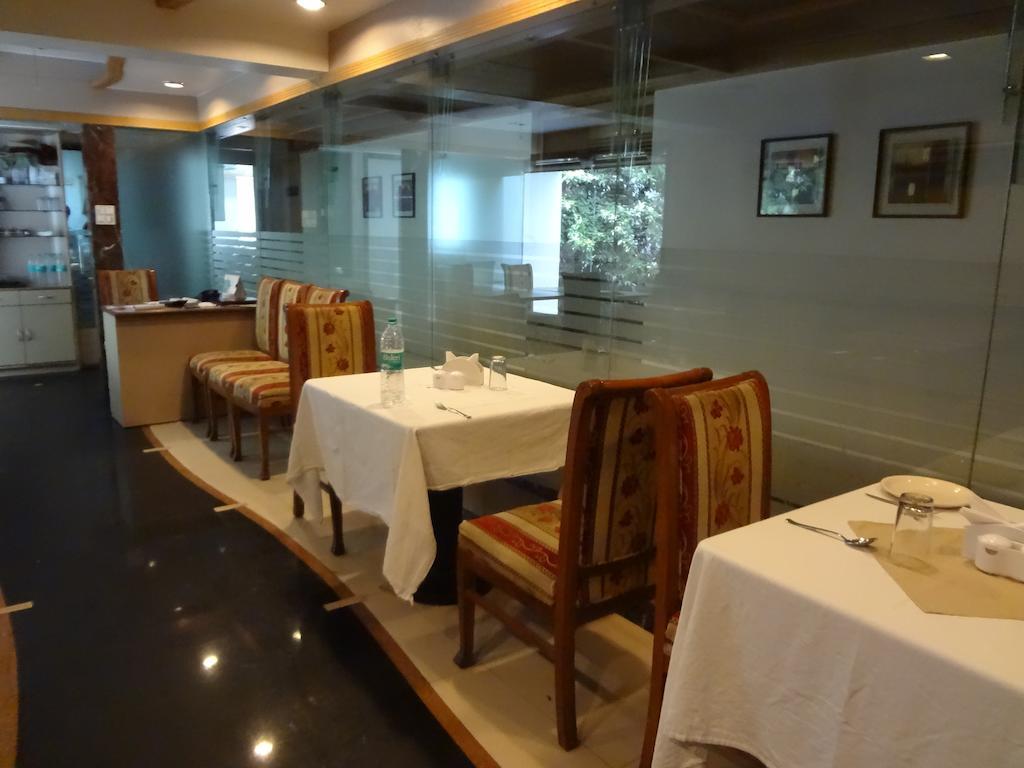 Hotel Ashwin Mumbai Exterior photo
