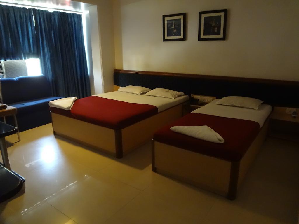 Hotel Ashwin Mumbai Exterior photo