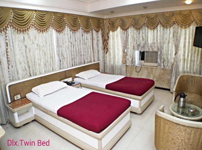 Hotel Ashwin Mumbai Exterior photo