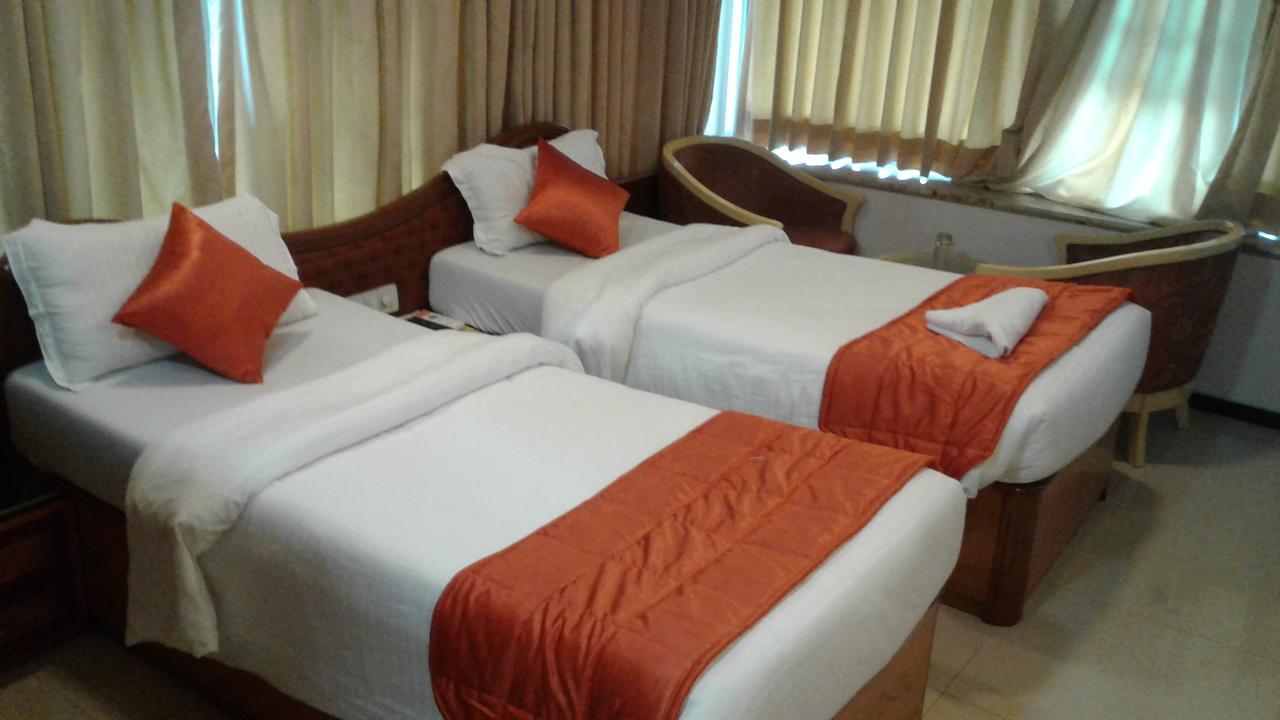 Hotel Ashwin Mumbai Exterior photo