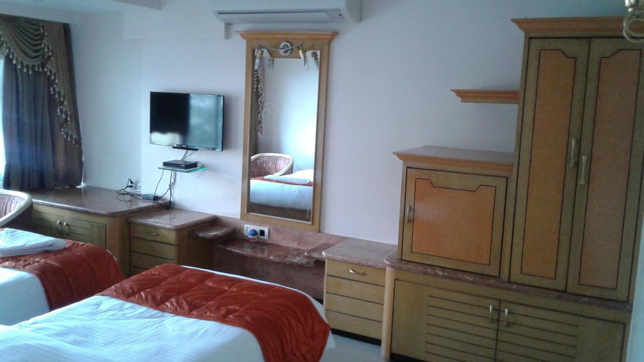 Hotel Ashwin Mumbai Exterior photo